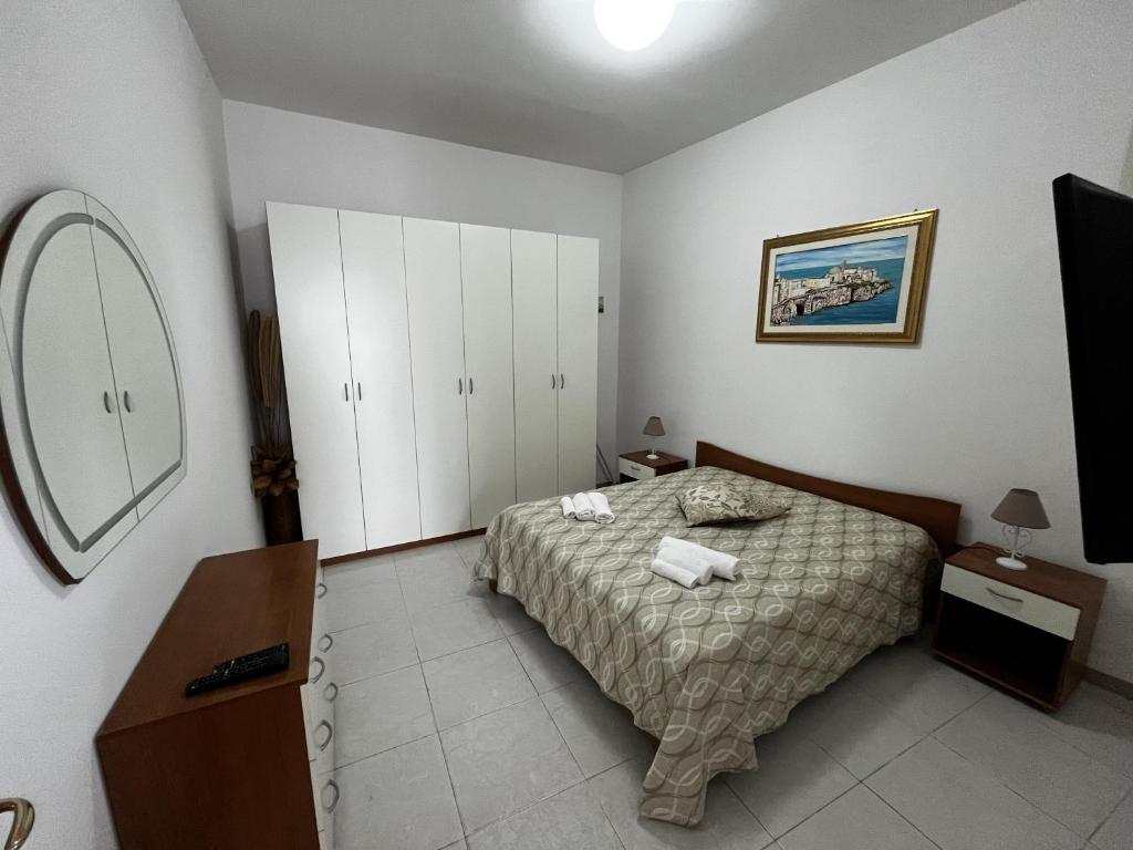 Casa Irrose, bilocale completo di tutti i servizi, in zona tranquilla - 3