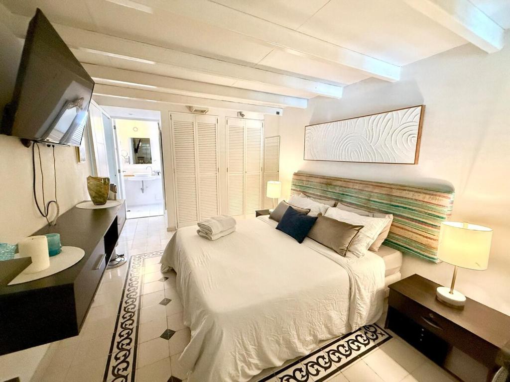 Calamari Homes - Centenario Casa 108 - Walled City - 4