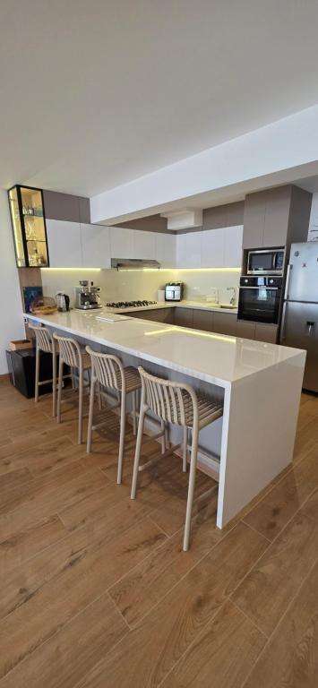 Aptm with private pool and lovely terrace a few steps from Playa Señoritas Punta Hermosa - 4