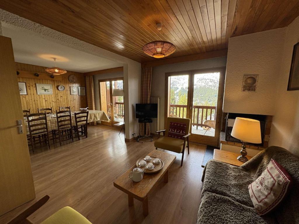 Appartement spacieux avec parking - 6 pers. - FR-1-180-674 - 1