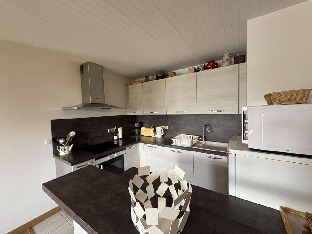 Appartement spacieux avec parking - 6 pers. - FR-1-180-674 - 4