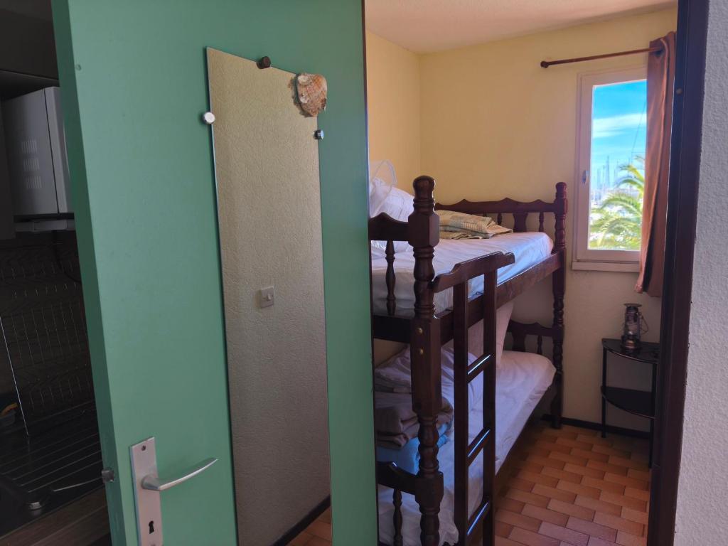 Studio Cabine à Gruissan pour 4 pers - Parking sécurisé - FR-1-796-40 - 5