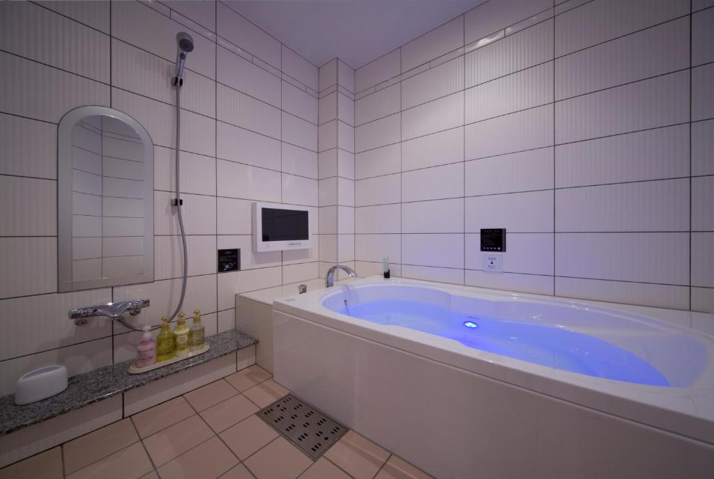 JEWEL HOTEL LUXURY MODERN（大人専用） | 豊田 2020年 最新料金 