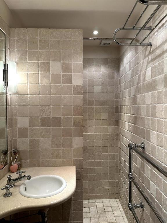 Appartement avec 2 terrasses au coeur du village de Saint-Tropez - 4