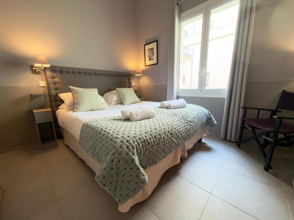 Luxury 2-bedroom apartment - AC & HD Wi-Fi - Near Palais des Festivals - 4