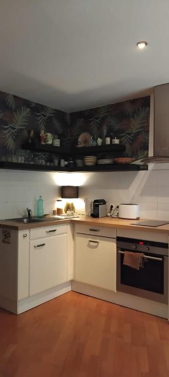 Le Cocon des Halles-Appartement Haussmannien au centre de Sète - 5