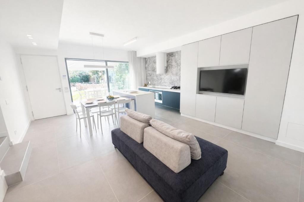 Luxury Villa Paradise beach 2025 - Agenzia Cocal - 1