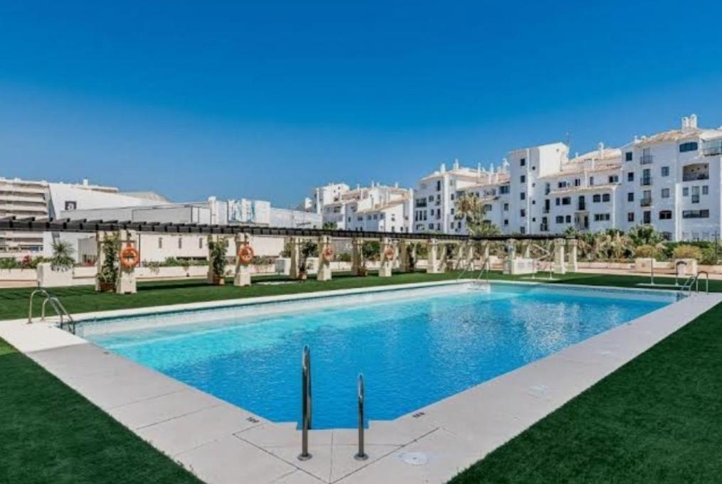 Marina Banus Apartment with Amazing Views - 2