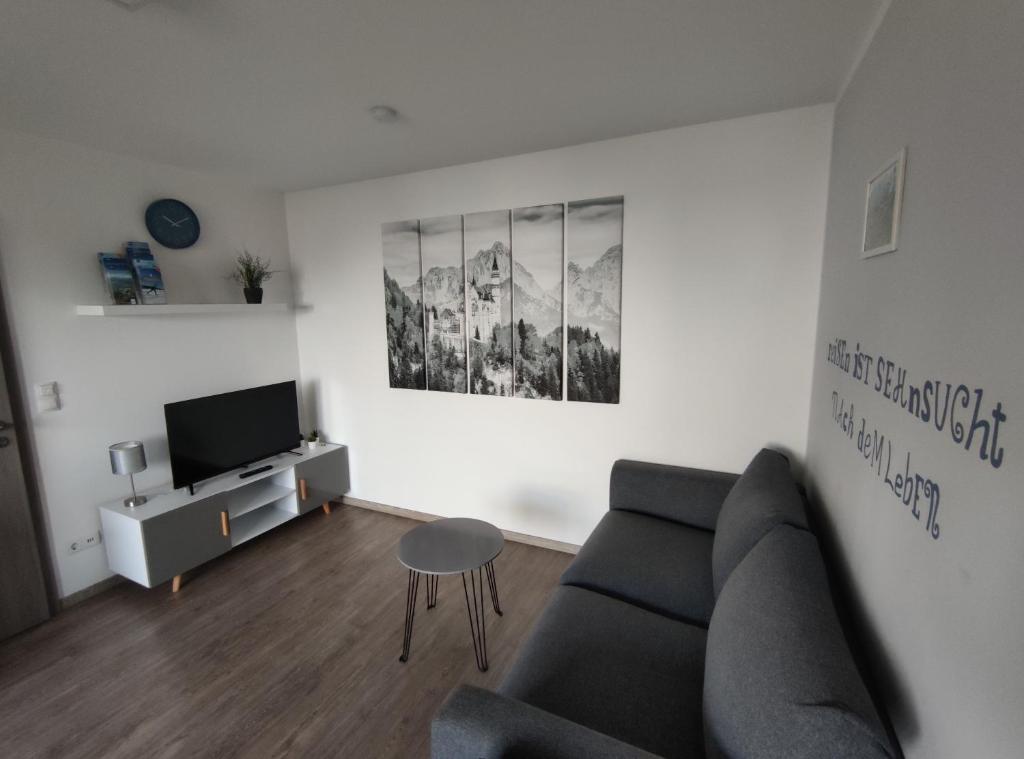 Ruhig gelegene Wohnung in schöner Ortsrandlage - 2