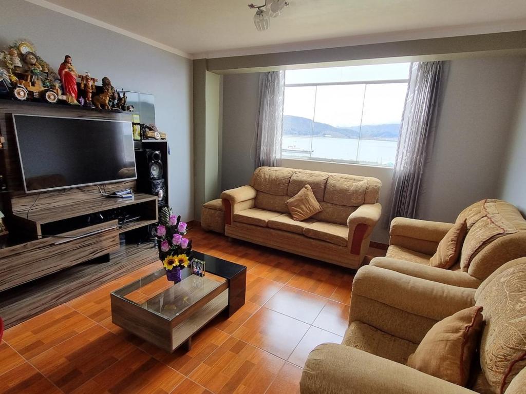 Dúplex Turístico con vista al Lago en Puno, Perú - 5