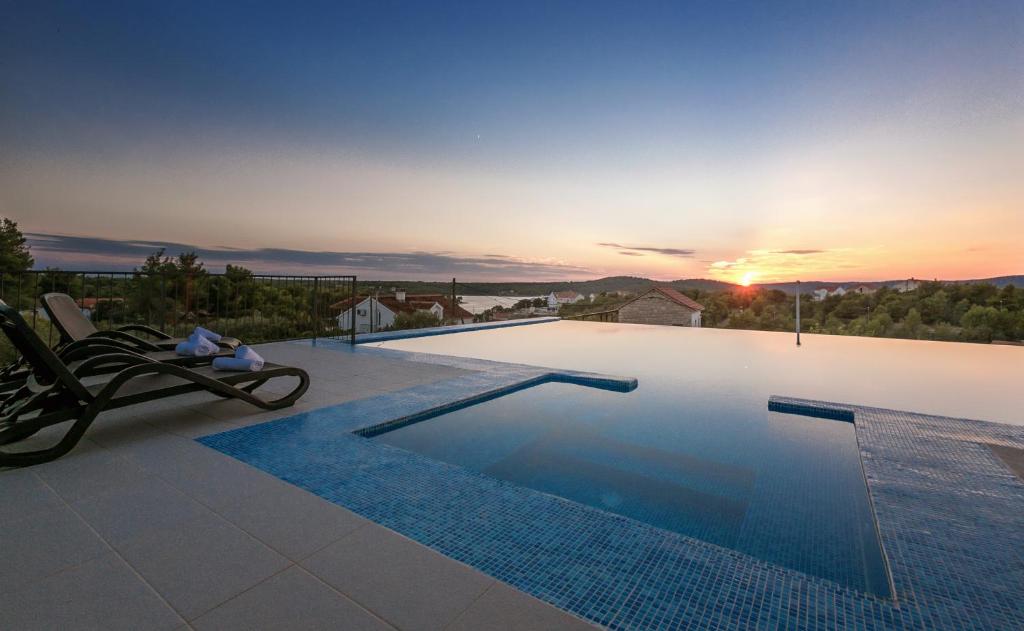 Villa Toma photo