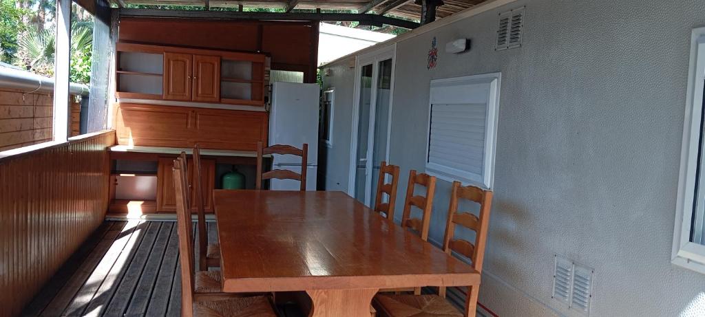 Mobilhome et chalet 8 personnes piscine - 2