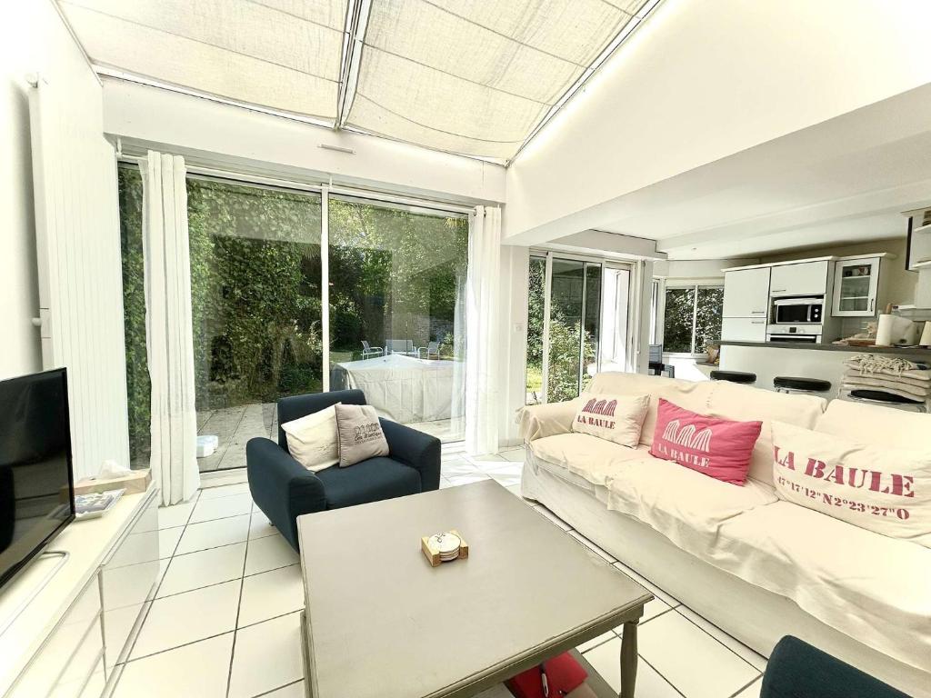 Maison 5 pièces - Plage et Commerces à proximité - CENTRE LA BAULE - LB000-055 - 3