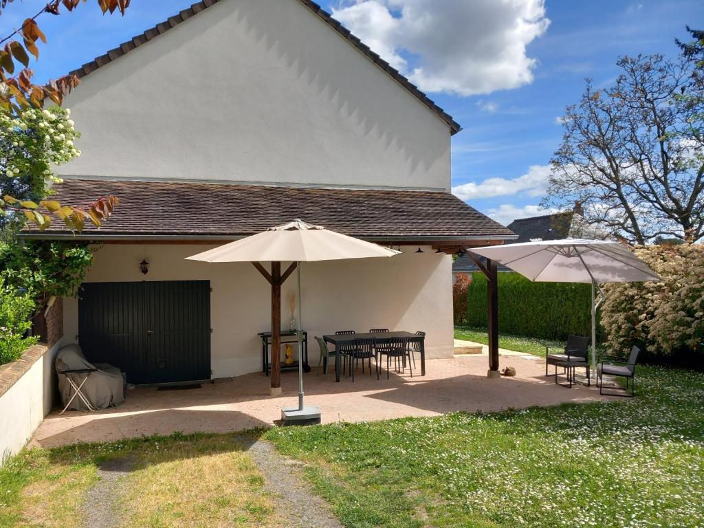 Maison avec jardin, 10 minutes centre ville - 5