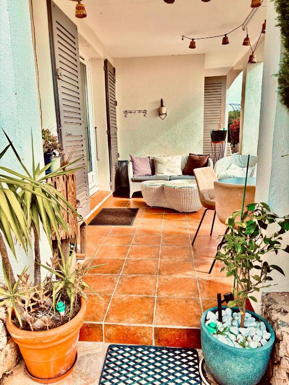 Maison au calme dans résidence privée avec piscine vue mer - 2