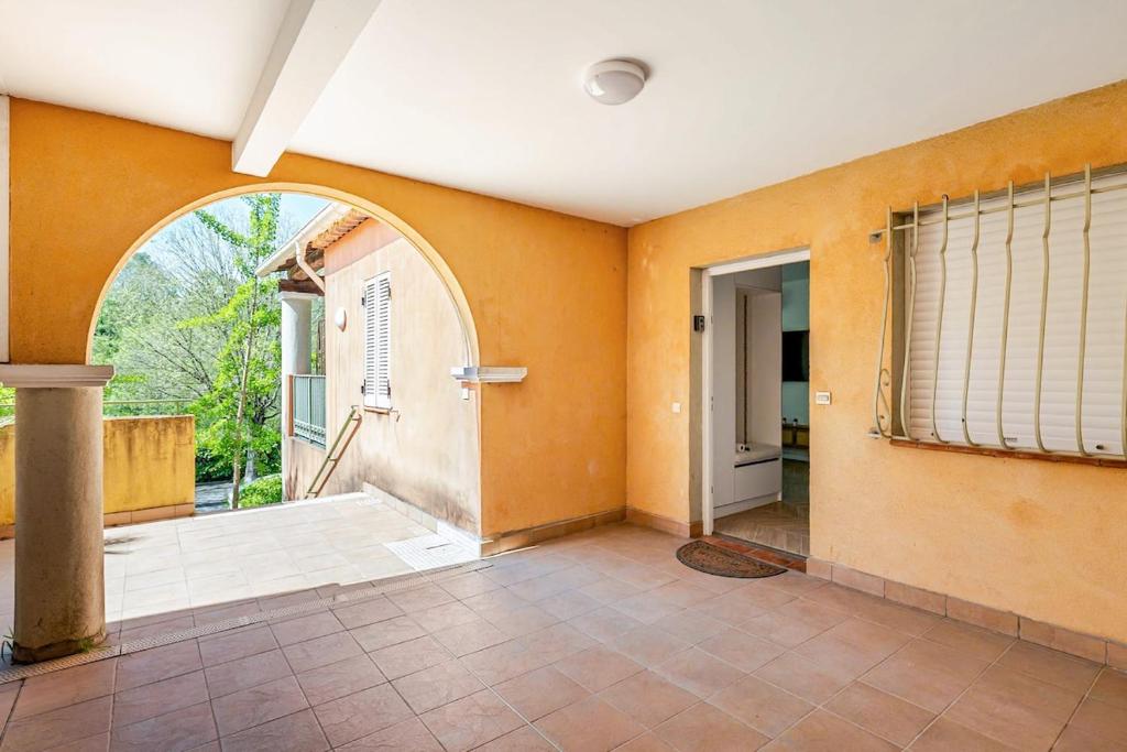 Appartement charmant avec terrasse, village à pied - 3