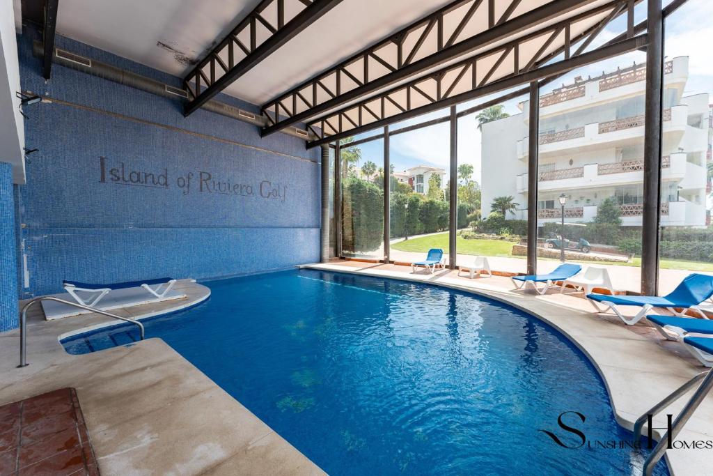 Riviera Paradise, Terrace, Pools & Views REF902 - 3