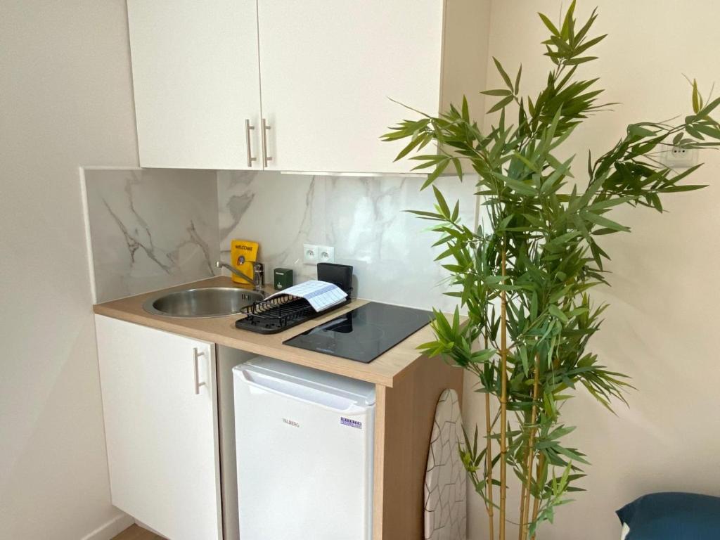 New 904 Suite Melanie - Cosy Apartment Paris Center - 3