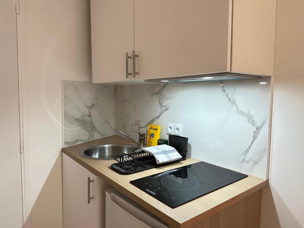 New 901 Suite Noemie- Cosy Apartment Paris Center - 2