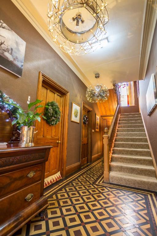 フロント・ロビー