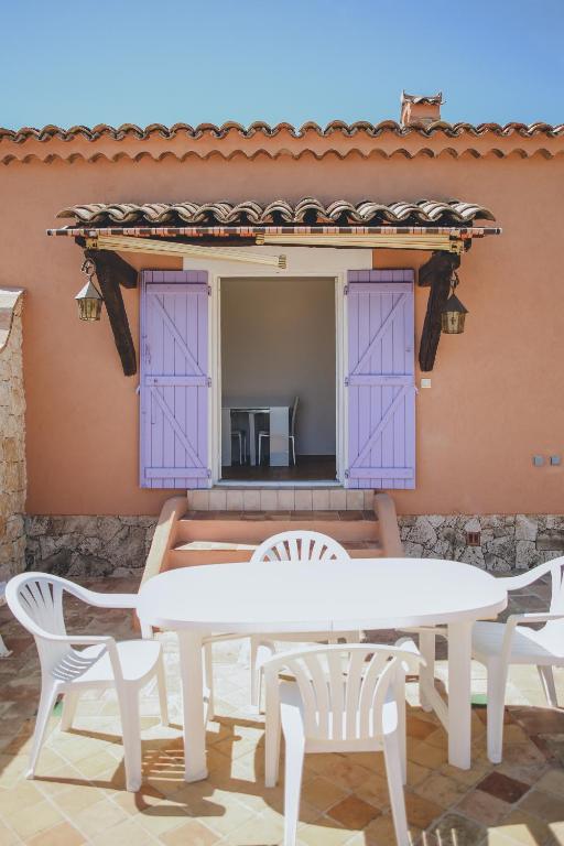 ANTHEOR Vue Mer Féerique 2 pièces dans Villa - 3