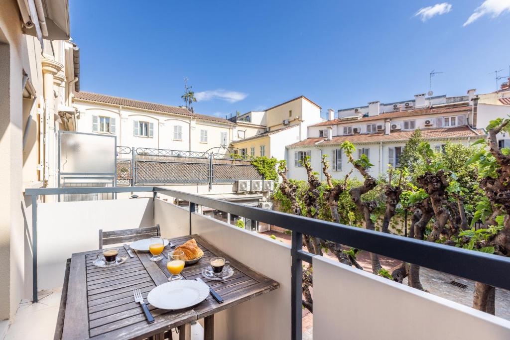 Duplex 2 chambres TERRASSE, MEYNADIER- FORVILLE A2B234 - 2