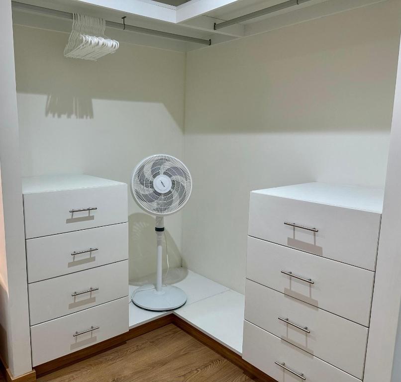 New 2BR Apt in Miraflores, 6 min to Kennedy Park - 3