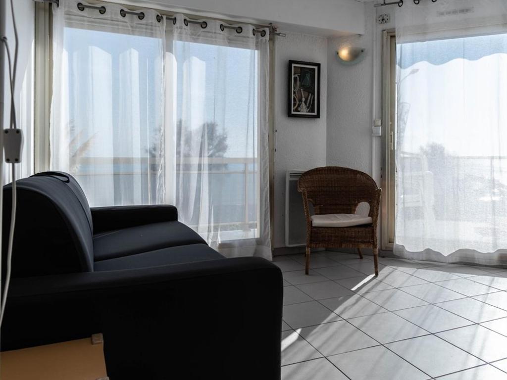 T2 au Lavandou, accès plage, climatisation, parking, pour 4 personnes - FR-1-803-62 - 4