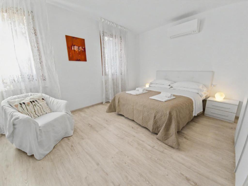 Ca' D'Oro Canal View Apartment - 2 Bedrooms - 2