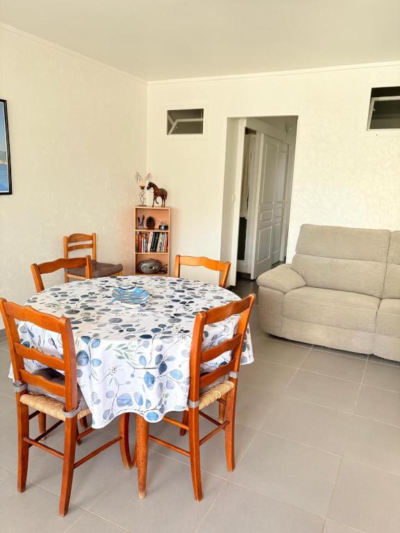 St Cyprien 5 personnes proche port - 1