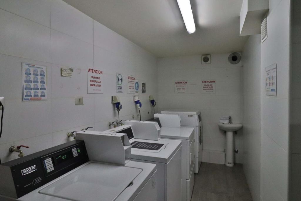 HOM I 1D1B, WiFi, Estacionamiento, Calefacción central, terraza, Piscina Temperada - 5