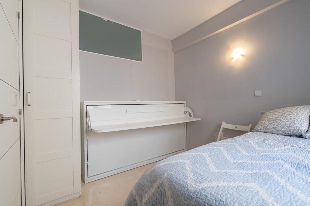 Apartamentos Castillo by Sur Suites - 2