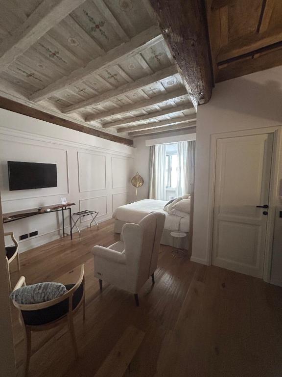 Montoro House - 4