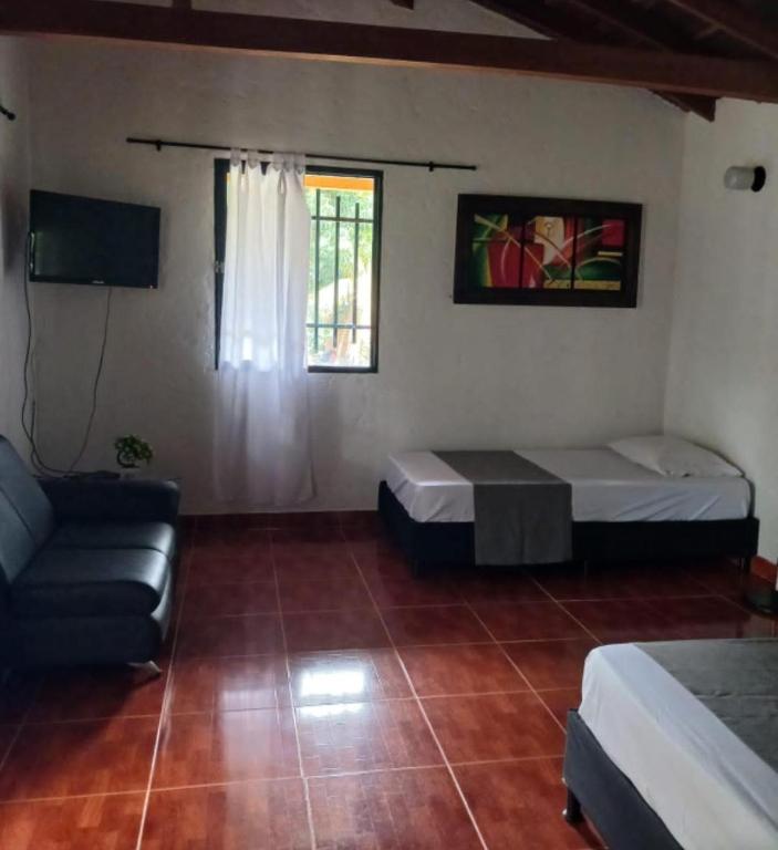 HOSTERIA y Camping PIEDRAS VERDES - 3
