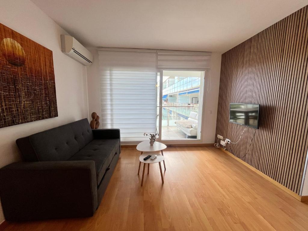 Apartamento con piscina en Roses - 3