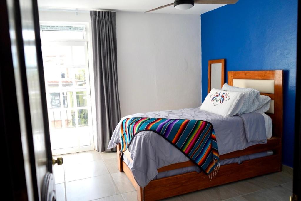 Vivencia GTO 4BR Rooftop w Private Garage 15m Dtwn - 4