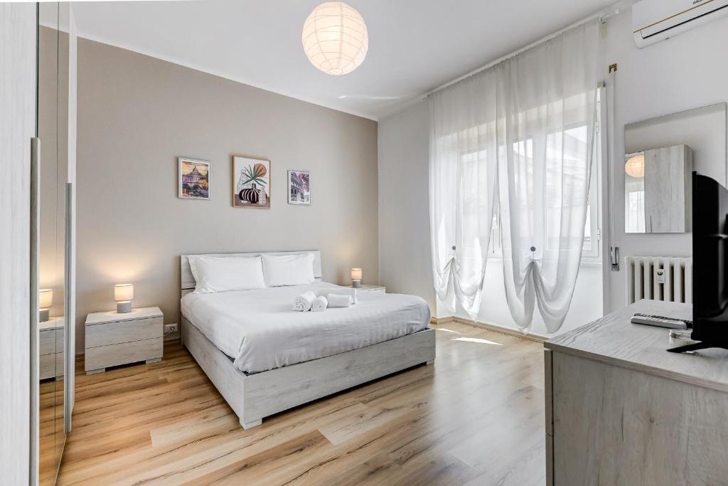 Joy House - Roma Vaticano - 2