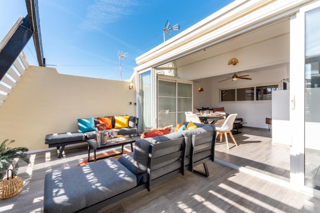 Urban Muse - Villa cosy - terrasse - Port Nature Village Naturiste - parking - 3