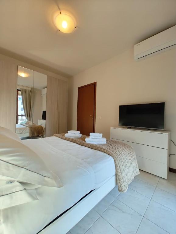 Castelnuovo Suite - 2