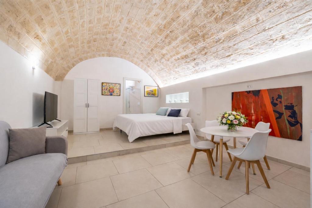 Le Cave - 2