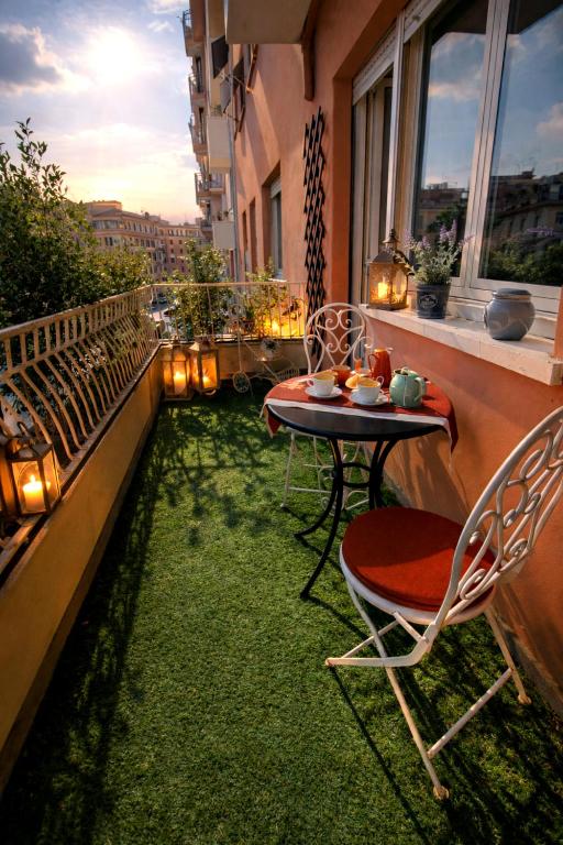 RomAntic Dreams Guest House - 3