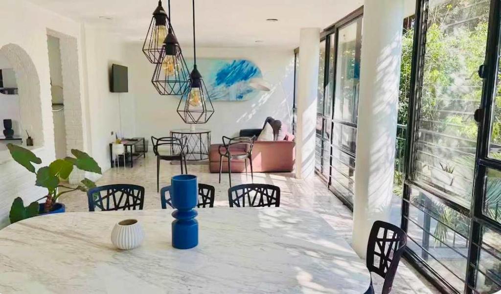 PH in Polanco for 10 with private balcony - 1