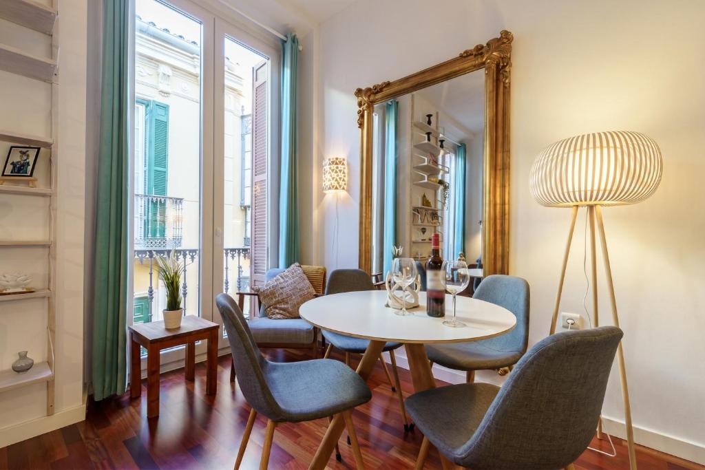 Málaga Center Old Town - Happy Rentals - 2