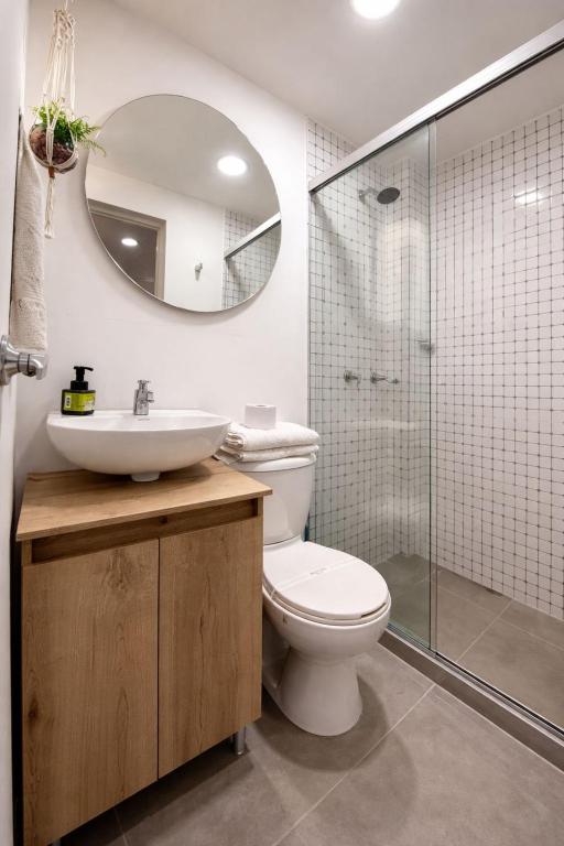 Apartamento a minutos de Provenza en Medellín - M201 By Roots Rentals - 4