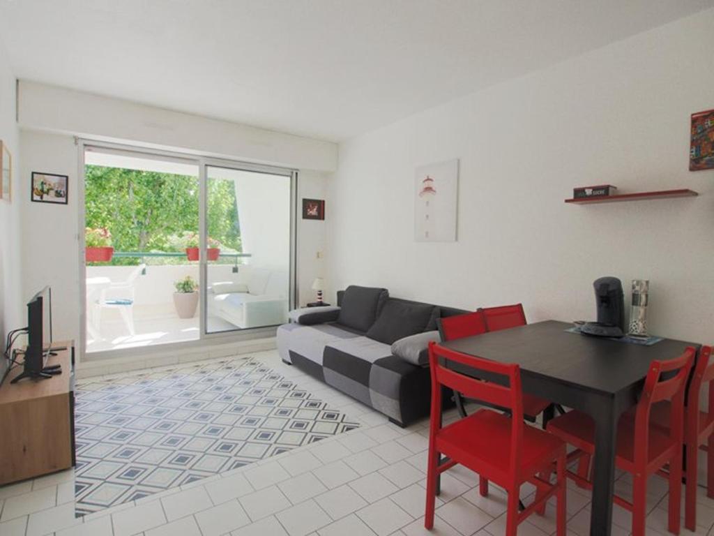 Appartement avec clim, parking, piscine - 6 pers. - FR-1-874-28 - 2