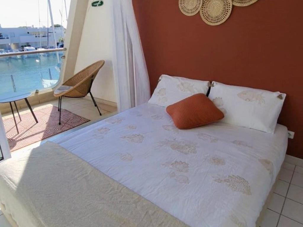 Marina rare avec clim et parking - Port Camargue - FR-1-874-33 - 2