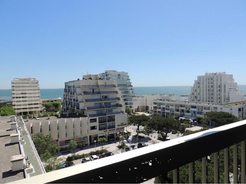 Studio vue panoramique mer, clim - 3 pers. - FR-1-874-81 - 1