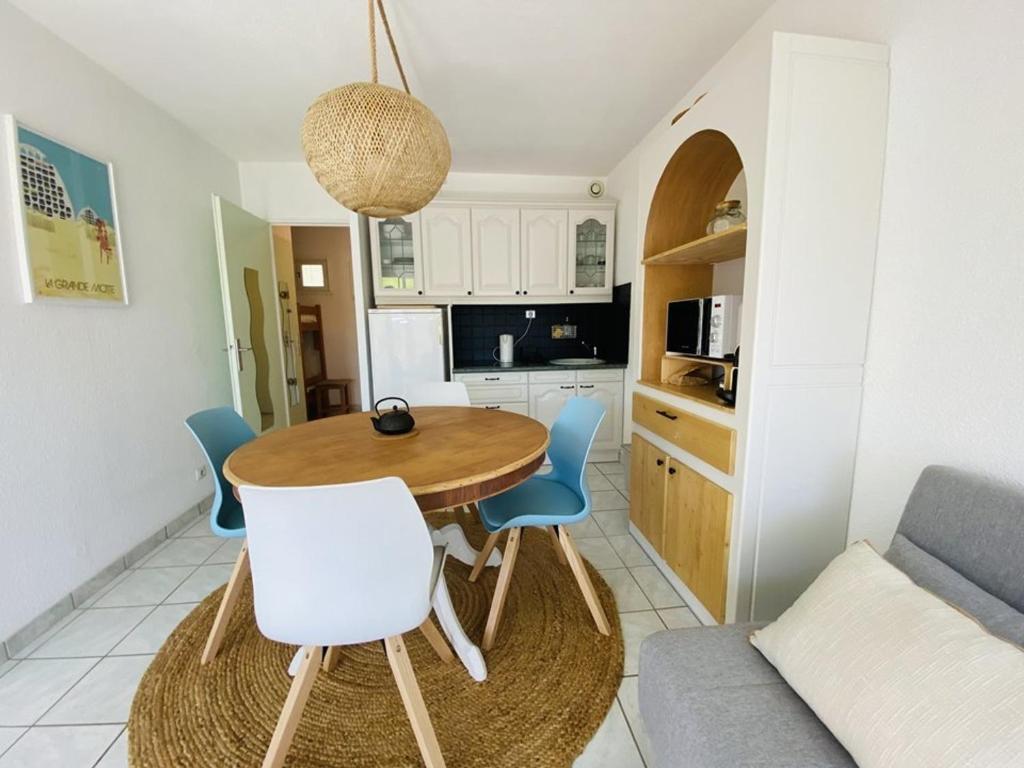 Appartement charmant - 4 pers. piscine vue - FR-1-874-60 - 3