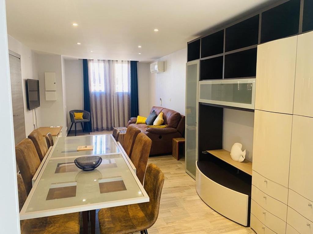 Grande maison clim au centre - 8 pers. - FR-1-874-83 - 3