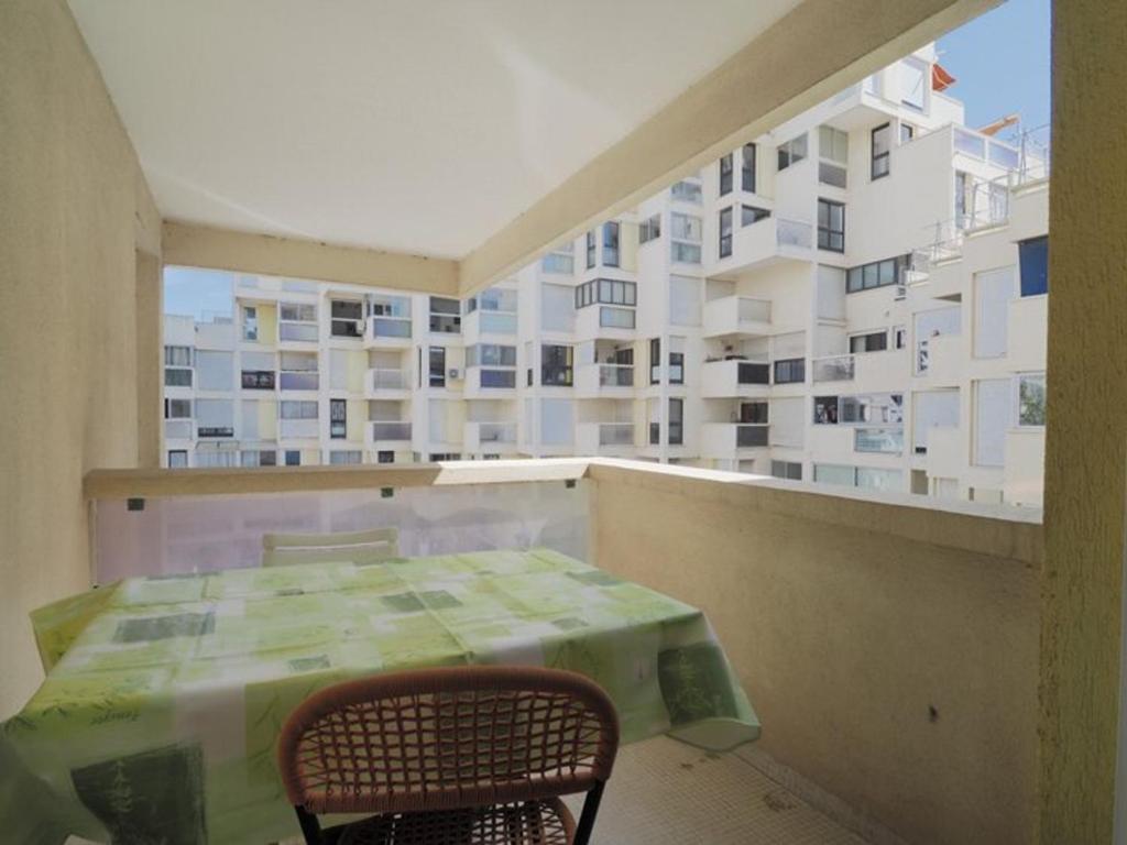 Studio spacieux en centre-ville - 4 pers. - FR-1-874-76 - 4